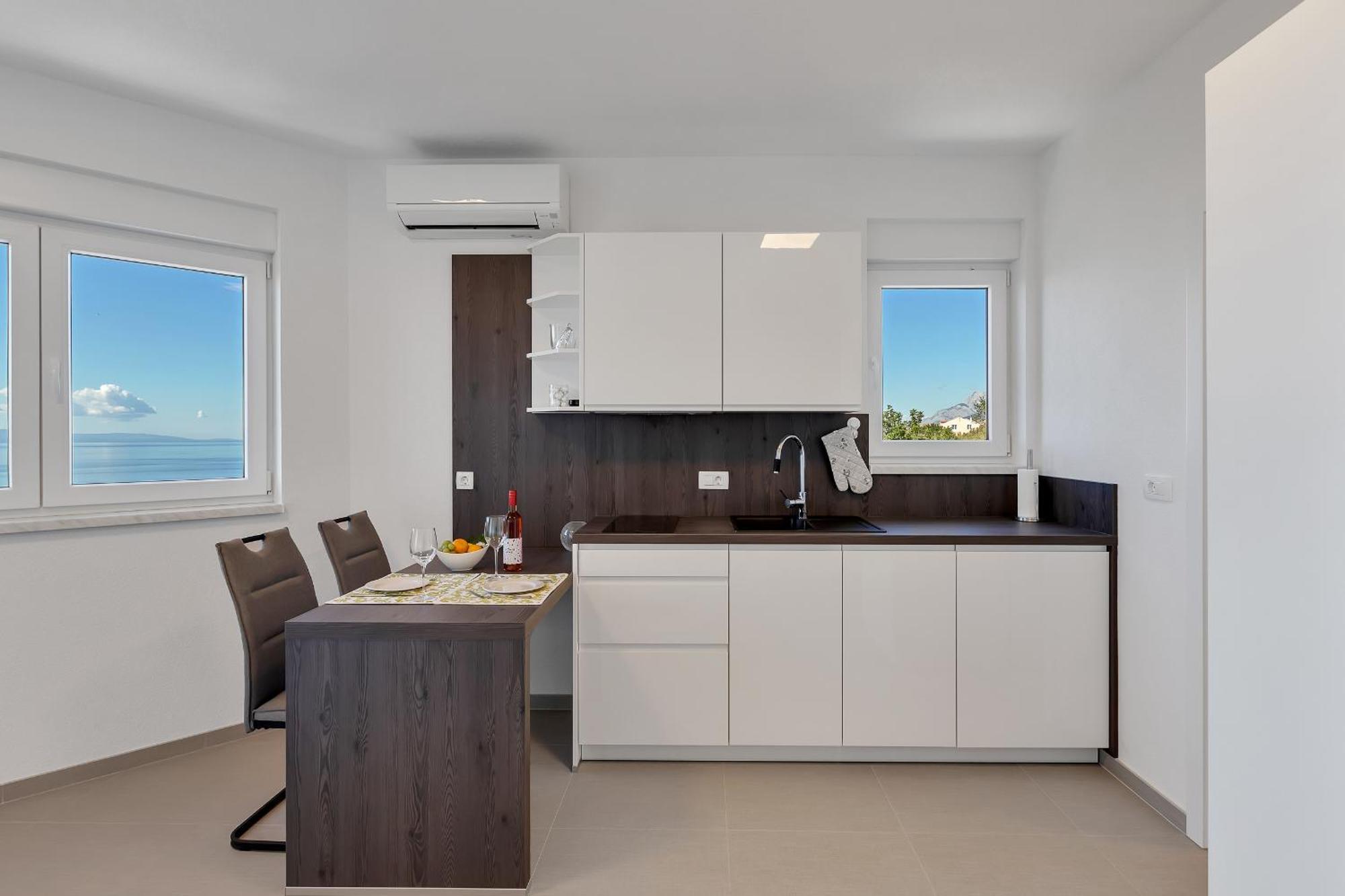 Golden Horizon Retreat Apartment พอดโกรา ภายนอก รูปภาพ