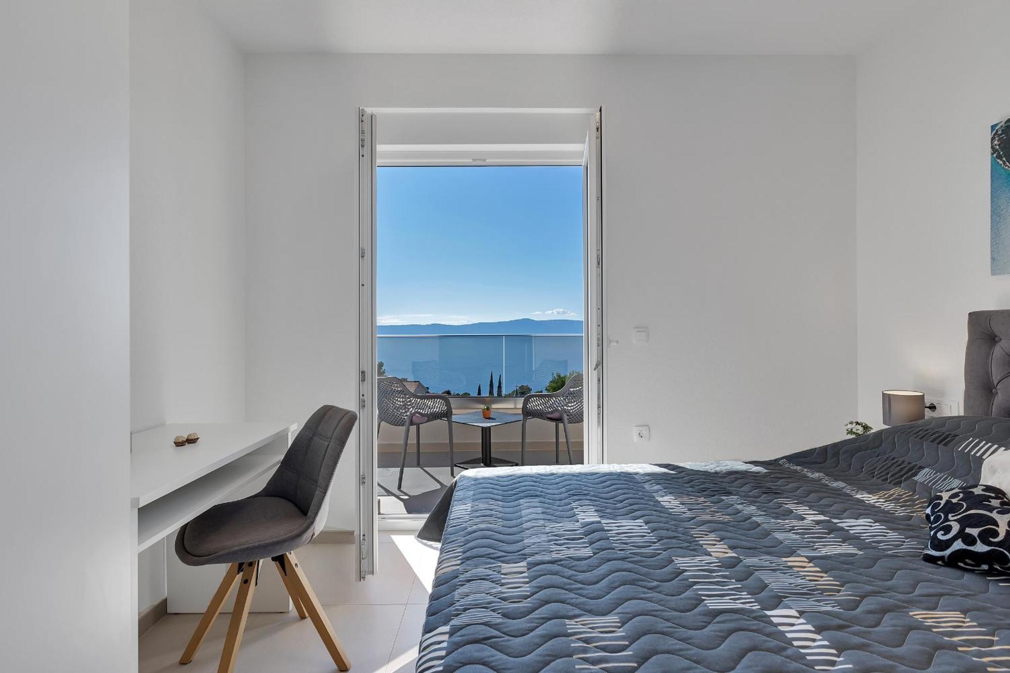 Golden Horizon Retreat Apartment พอดโกรา ภายนอก รูปภาพ