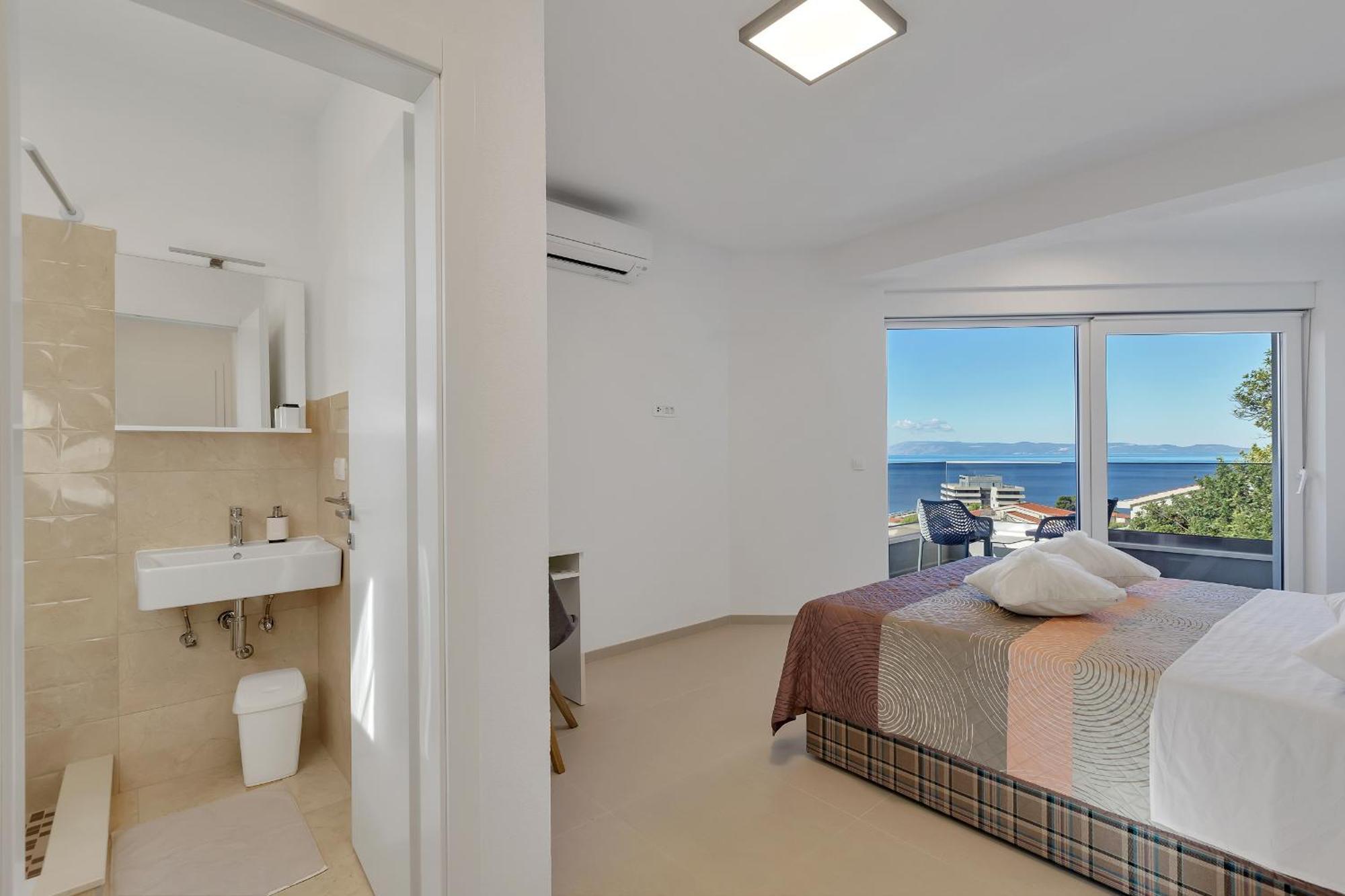 Golden Horizon Retreat Apartment พอดโกรา ภายนอก รูปภาพ