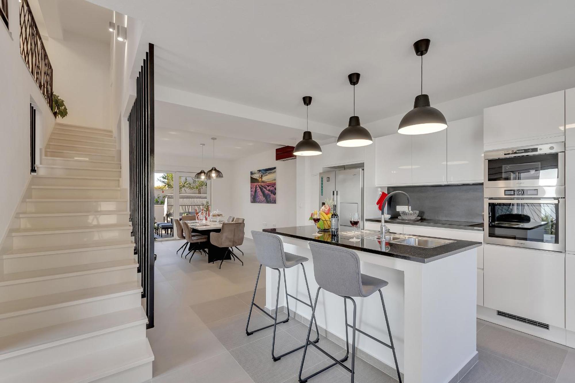 Golden Horizon Retreat Apartment พอดโกรา ภายนอก รูปภาพ