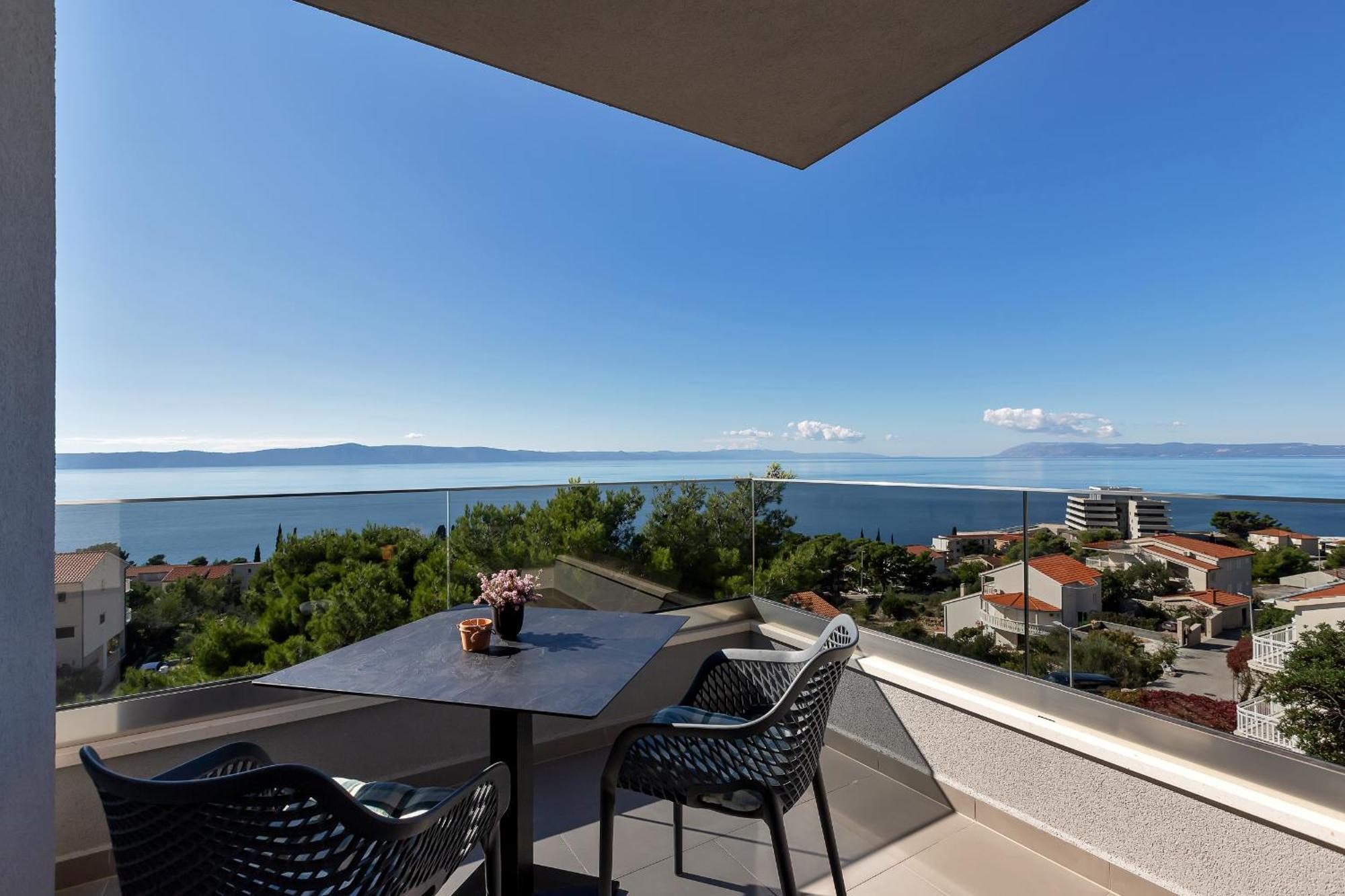 Golden Horizon Retreat Apartment พอดโกรา ภายนอก รูปภาพ