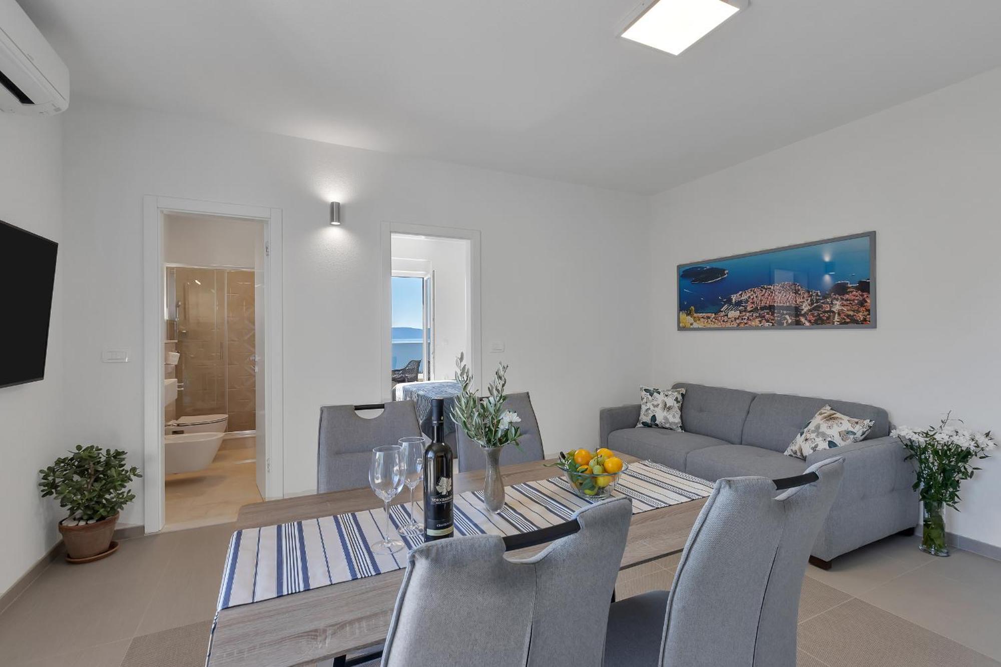 Golden Horizon Retreat Apartment พอดโกรา ภายนอก รูปภาพ